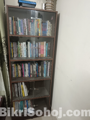 রিগ্যাল ব্র‍্যান্ড এর বুক শেলফ